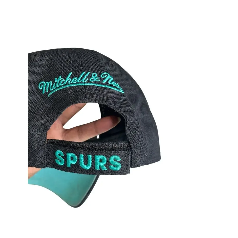 Mitchell & Ness San Antonio Spurs Cap Black Pink Green Gold Embroidered Wool